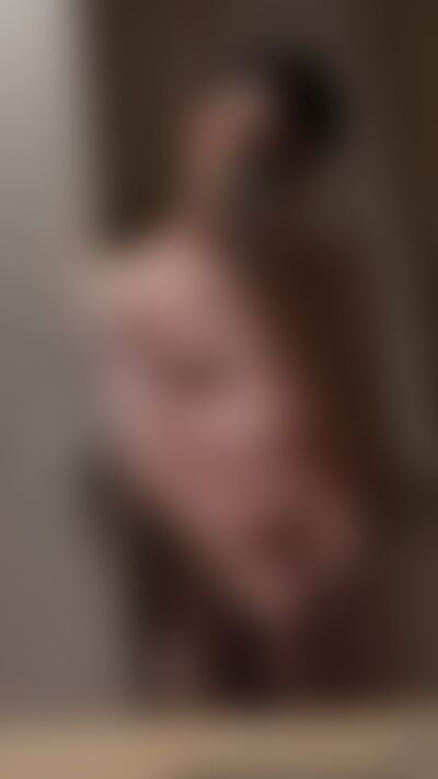 368f0437-44a7-47ca-a57d-34c8675e24d7's hot photo – thumbnail