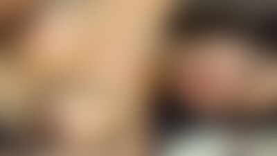 9074b311-4802-48fb-8b68-1d0b85d52786's hot photo – thumbnail