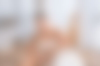 MiaOlis's hot photo – thumbnail
