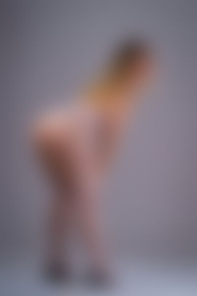 4dc7cc09-405f-40c7-aaf8-1a9f7dd6d579's hot photo – thumbnail