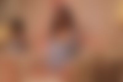 696c3823-2e70-48ac-9872-025ecc102321's hot photo – thumbnail