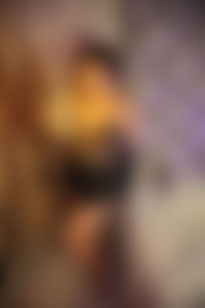 5a752aa7-ad8c-4a59-b37f-b313c6520089's hot photo – thumbnail
