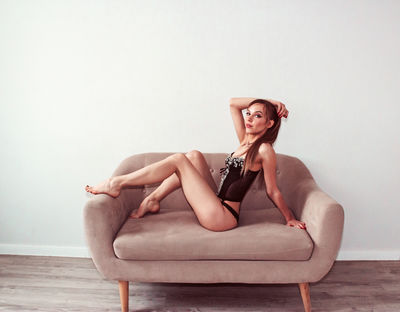 Karoliza's hot photo – thumbnail